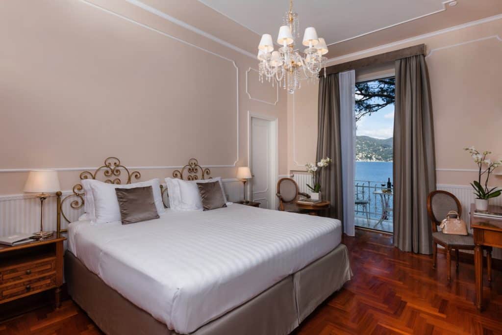 Deluxe-room