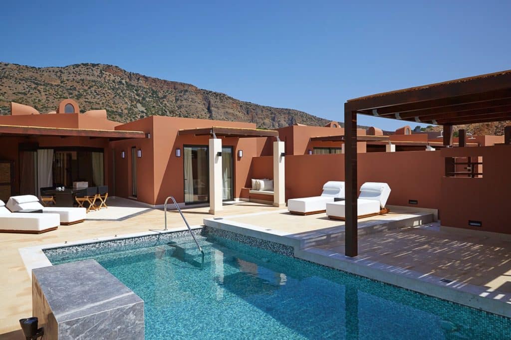 Luxury-Residences-SwimmingPool-1