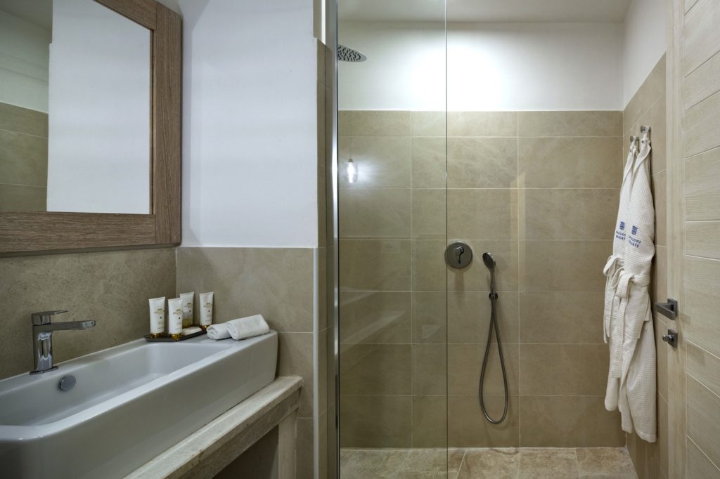 San-Pietro-Suite-Bathroom