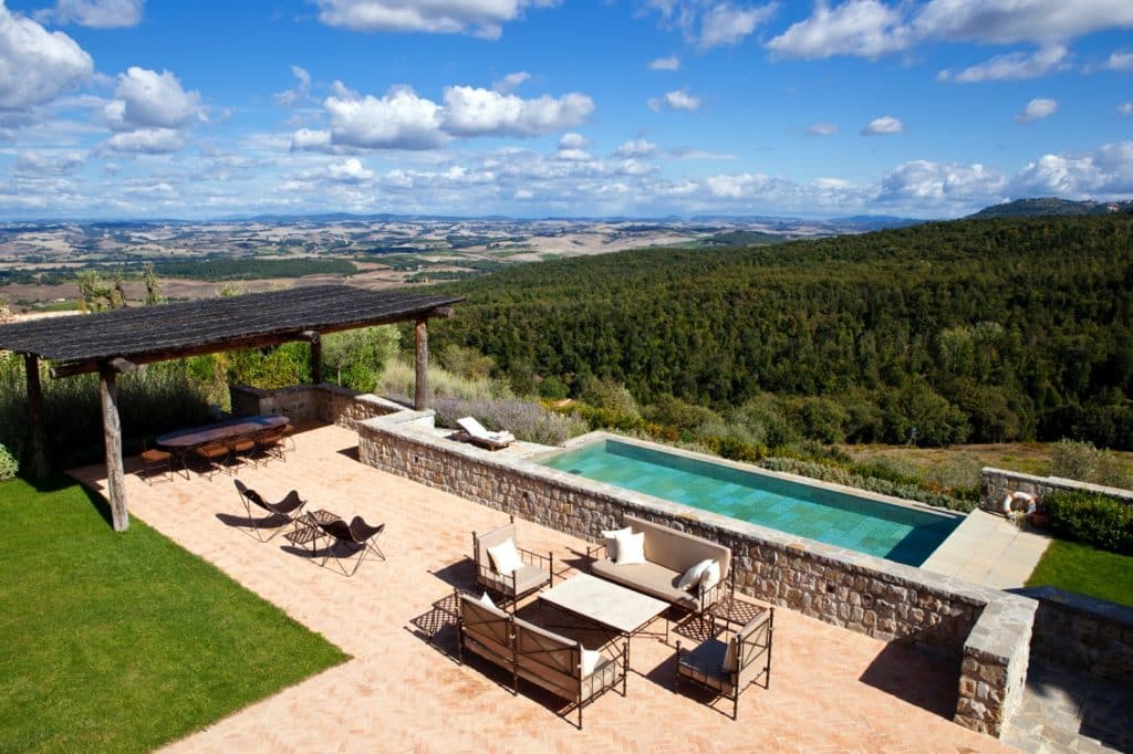Villa Oliviera Terrasse mit Pool