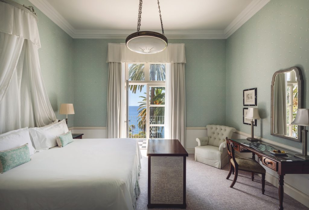 Reids-Palace-Madeira-presidential-suite-09