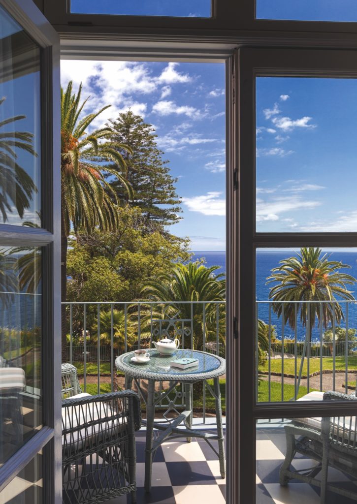 Reids-Palace-Madeira-superior-suite-19