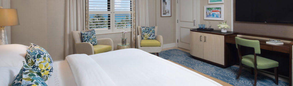 Deluxe Guest Room with Partial Ocean View