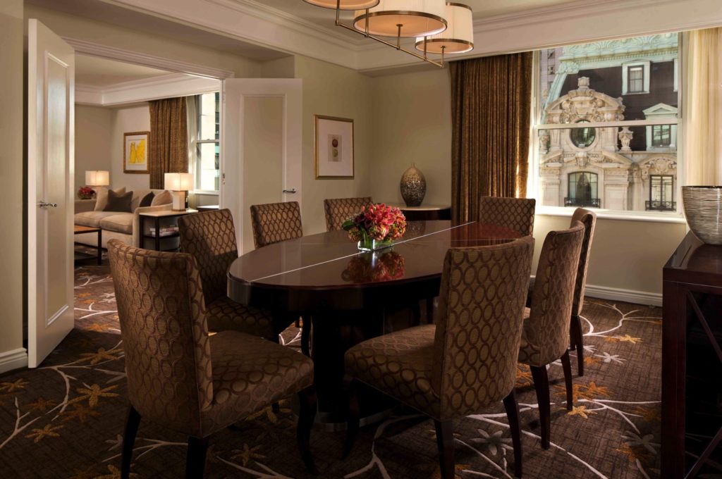 Grand Suite Esszimmer