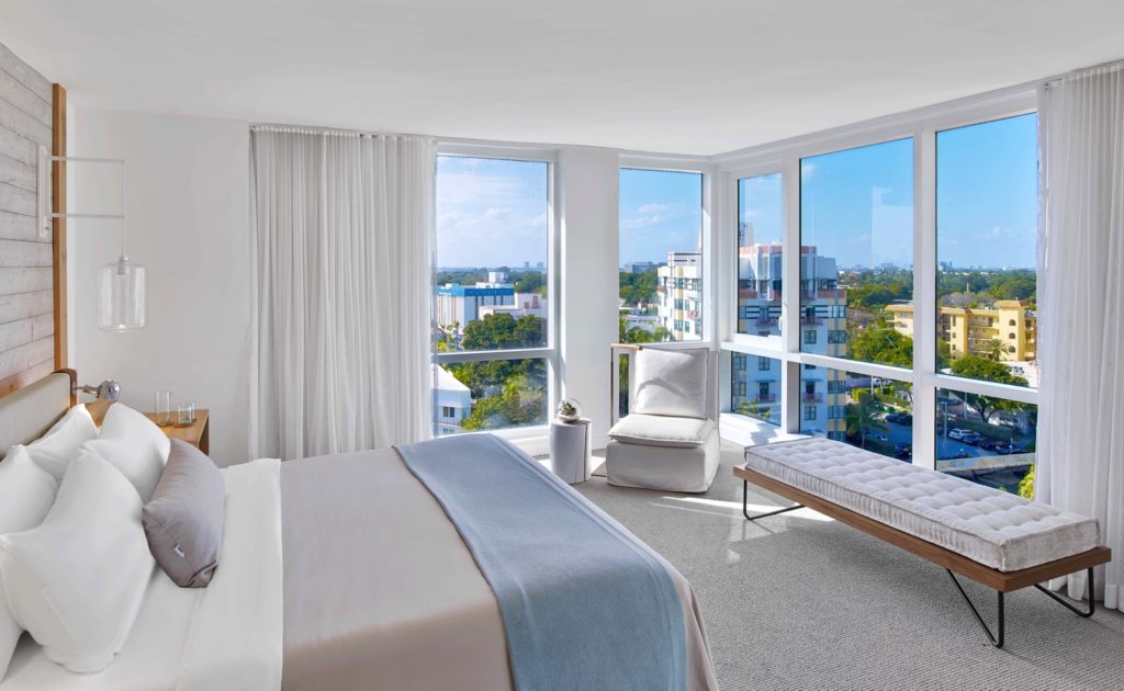 One Bedroom Suite Schlafzimmer