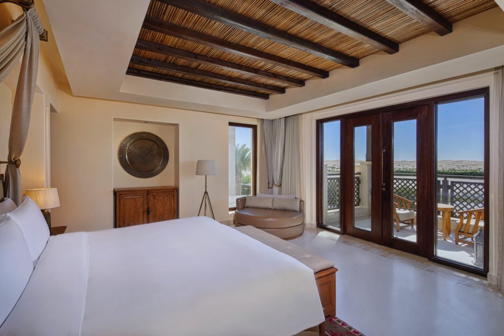 One Bedroom Villa Pool Schlafzimmer