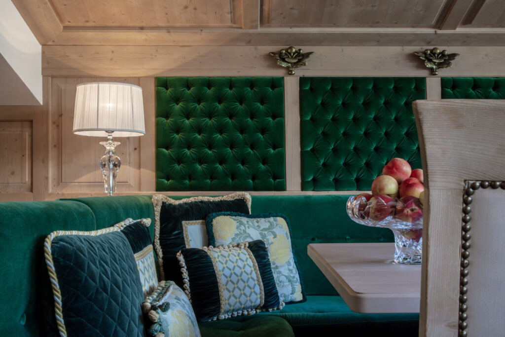 Suite Dolomites La Perla Wohnzimmer