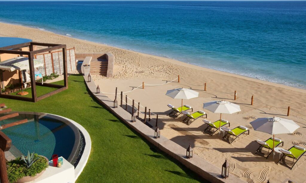 Presidential Beachfront Suite privater Strandabschnitt