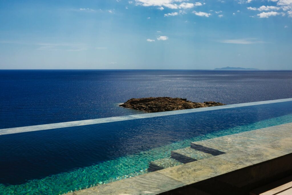 Cliff-Villa-Sea-View-6